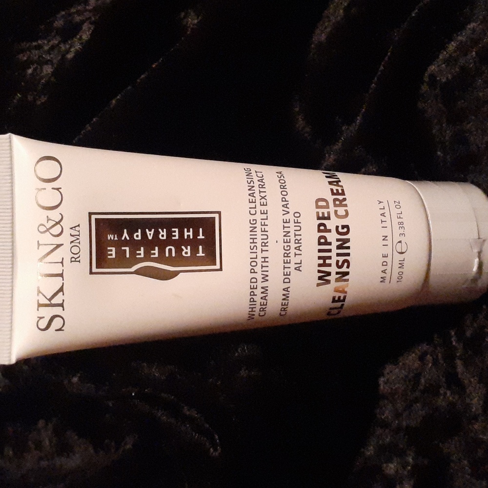 Skin & Co Truffle Therapy Whipped Cleansing Cream 100mL/3.38fl.oz. SEALED